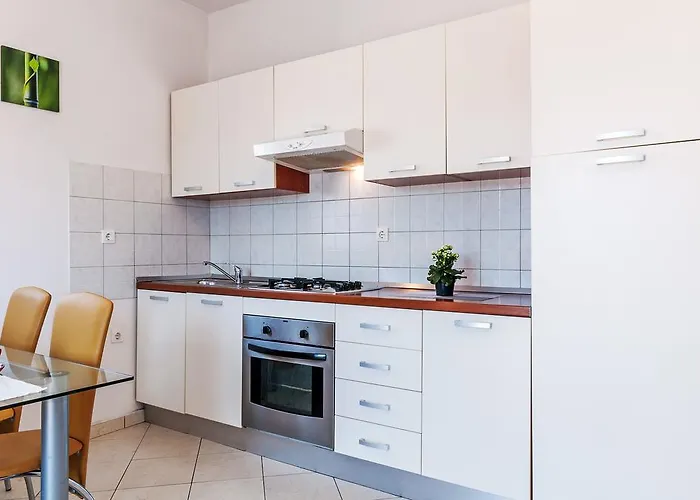 Apartament Andrej *